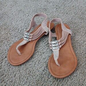 Madden Girl tan sparkle embellished sandals  Sz 7  EUC